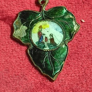 Lotto 9 medagliette religiose vintage