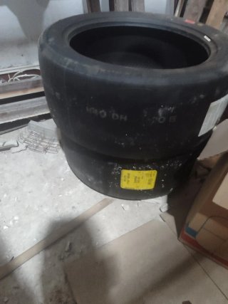 Neumáticos Pirelli Slick 265/645-18