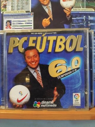 PC Fútbol 6.0 con revista