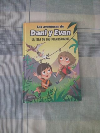 Libro las aventuras de Dani y Evan