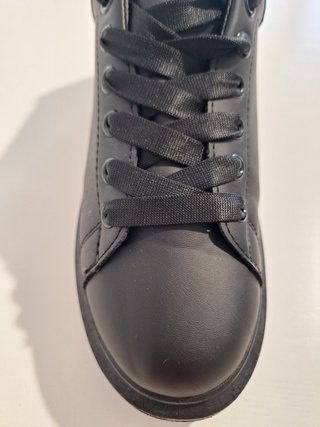Zapatillas deportiva hombre T-42 negras SEMINUEVAS