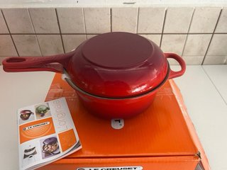 Cacerola Le Creuset Roja