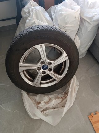 Vendo juego completo de 4 ruedas
