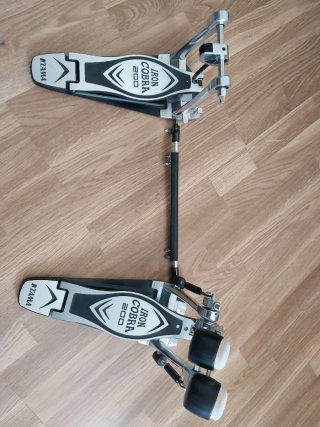 Doble Pedal Tama Iron Cobra 200