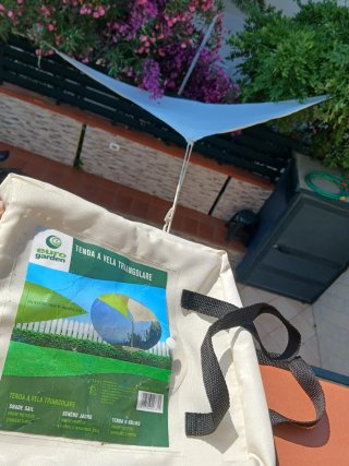 Tenda a vela per giardino