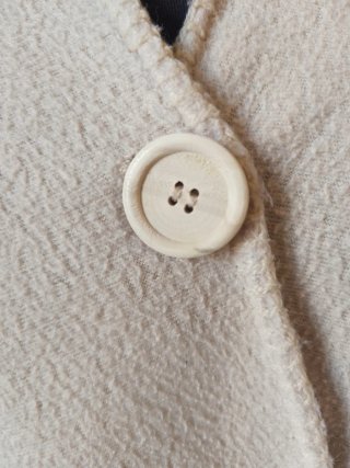 Poncio lungo e avvolgente in pile beige