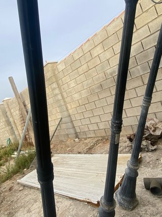 Farolas de metal y cristal