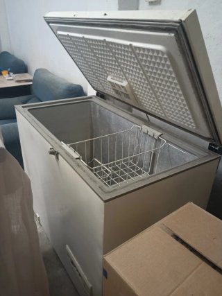 Congelador Arcon Whirlpool 1,12 ancho 65 fondo