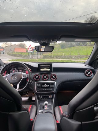 Mercedes a45 AMG