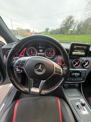 Mercedes a45 AMG