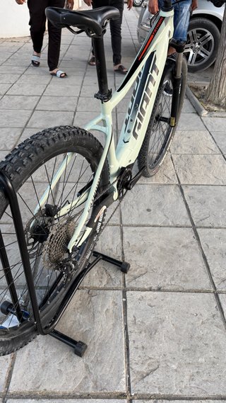 Bicicleta Ebike Giant Fathom 29 625w T.M Usada