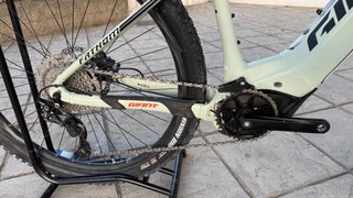 Bicicleta Ebike Giant Fathom 29 625w T.M Usada
