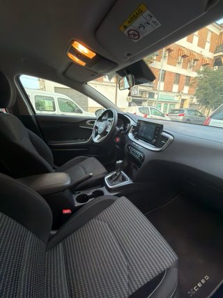 KIA XCEED 2022