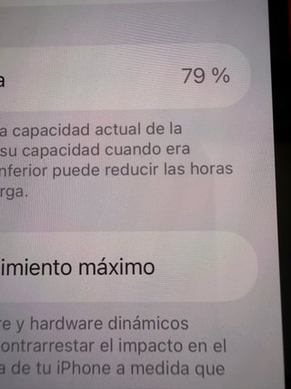 iPhone 14 Rojo