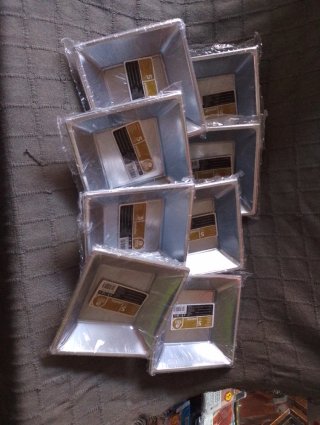 Lote 17 pack Platos Cuadrados de Plástico Plateado