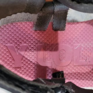 Sandalias Bimba y Lola grises y rosas 39