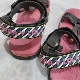 Sandalias Bimba y Lola grises y rosas 39