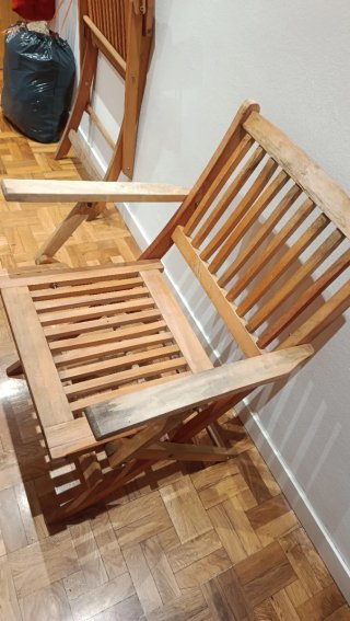 Sillas de madera Teka