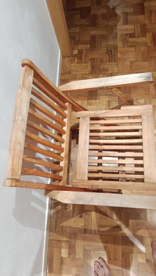 Sillas de madera Teka
