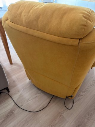 Butaca reclinable con reposapiés