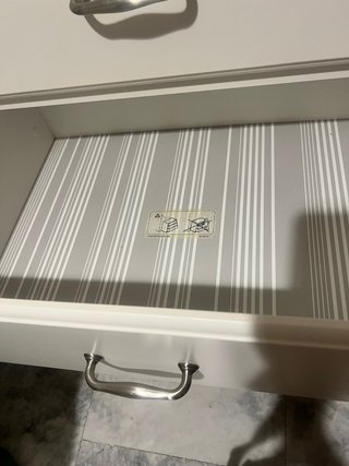 Cómoda Tyssedal Ikea 4 cajones
