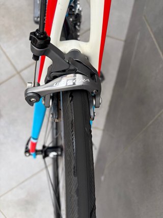 BICICLETA DE CARRETERA FOCUS CAYO T 54 / T M