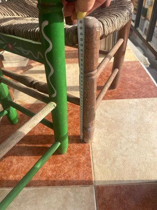 Conjunto de 3 sillas de madera