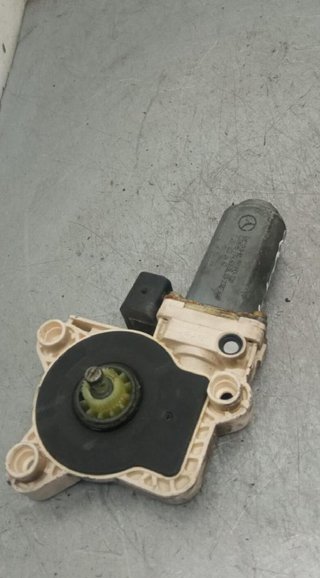 Mercedes-benz a2118202442 motor elevalunas clase