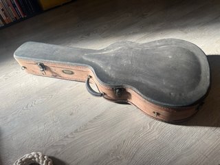 Guitarra Acústica Jumbo