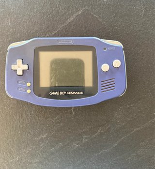 Game Boy Advance Viola + 4 Giochi