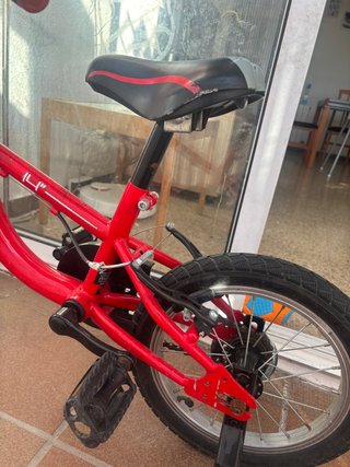 Bicicleta infantil B-Pro 14 roja