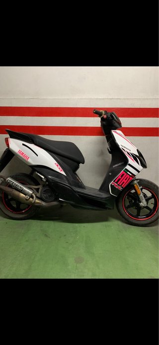 Yamaha Jog RR 49cc Scooter Automática