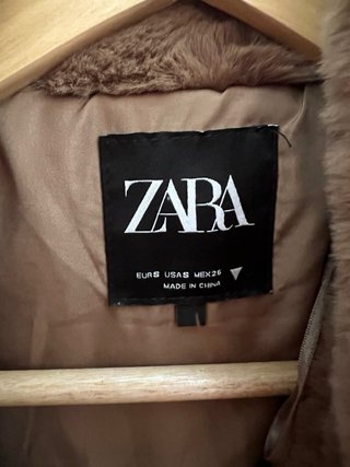 Abrigo pelo Zara beige/marrón