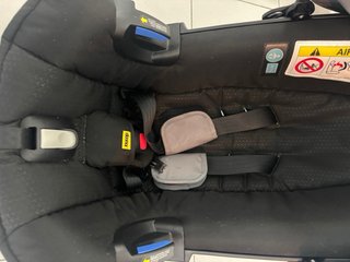 Silla de coche para bebé con reductor