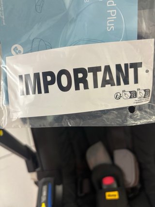 Silla de coche para bebé con reductor