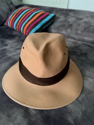 Sombrero estilo Indiana Jones beige