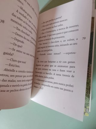 Libro Bruxa e familia