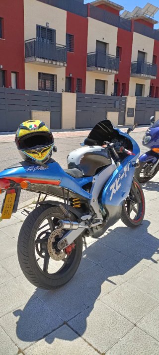 Aprilia RS