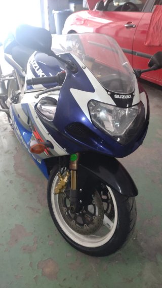 Suzuki GSX-R 1000 Sportbike