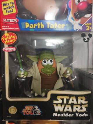 Mr. Potato Head Star Wars Maestro Yoda