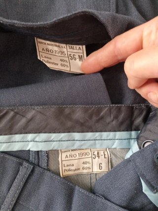 Lote 8 pantalones antiguos diario EA