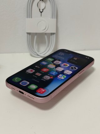 iPhone 15 128GB