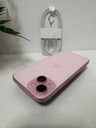 iPhone 15 128GB