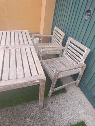 Mesa jardín con banco y 2 sillas No hago envío
