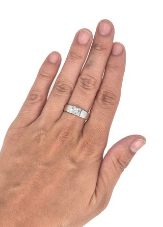048-01-00257 Anillo Oro Blanco 18K Diamantes