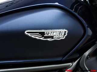 DUCATI SCRAMBLER NIGHT SHIFT ¿A2? GARANTÍA OFICIAL
