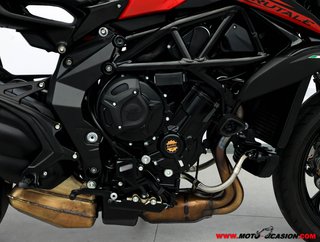 MV AGUSTA BRUTALE 800 ROSSO