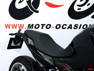 BMW F 900 R