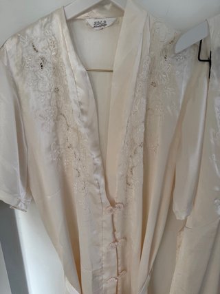 Conjunto camisón y bata beige Talla 42