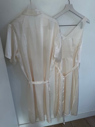 Conjunto camisón y bata beige Talla 42